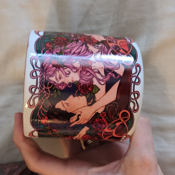 FairyLoot The Crimson Moth Mug - Picture 8 of 9